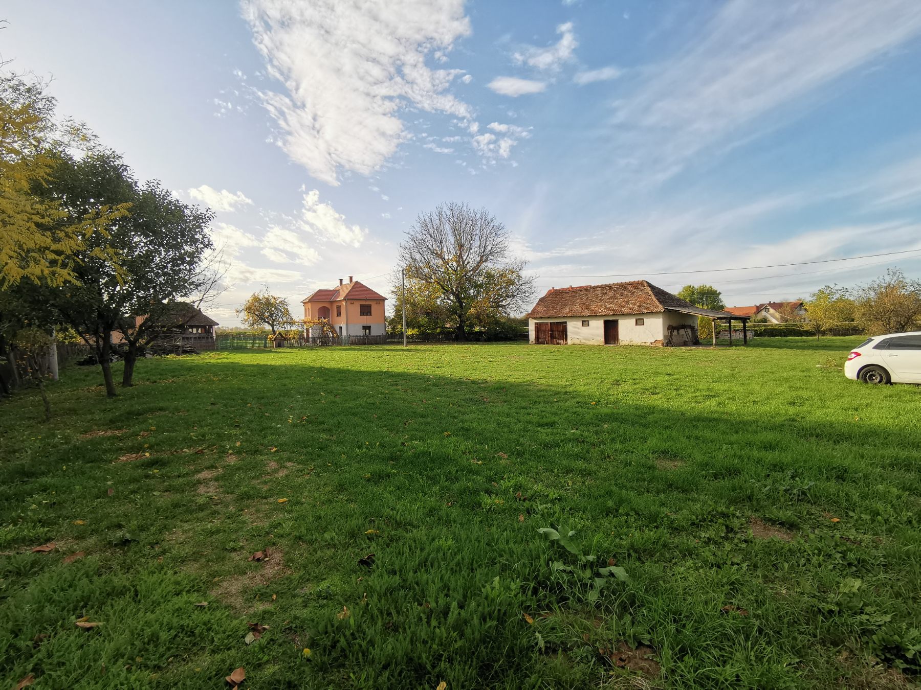 IMG-351a593d3823cf2f6a8251f580d9108d-V