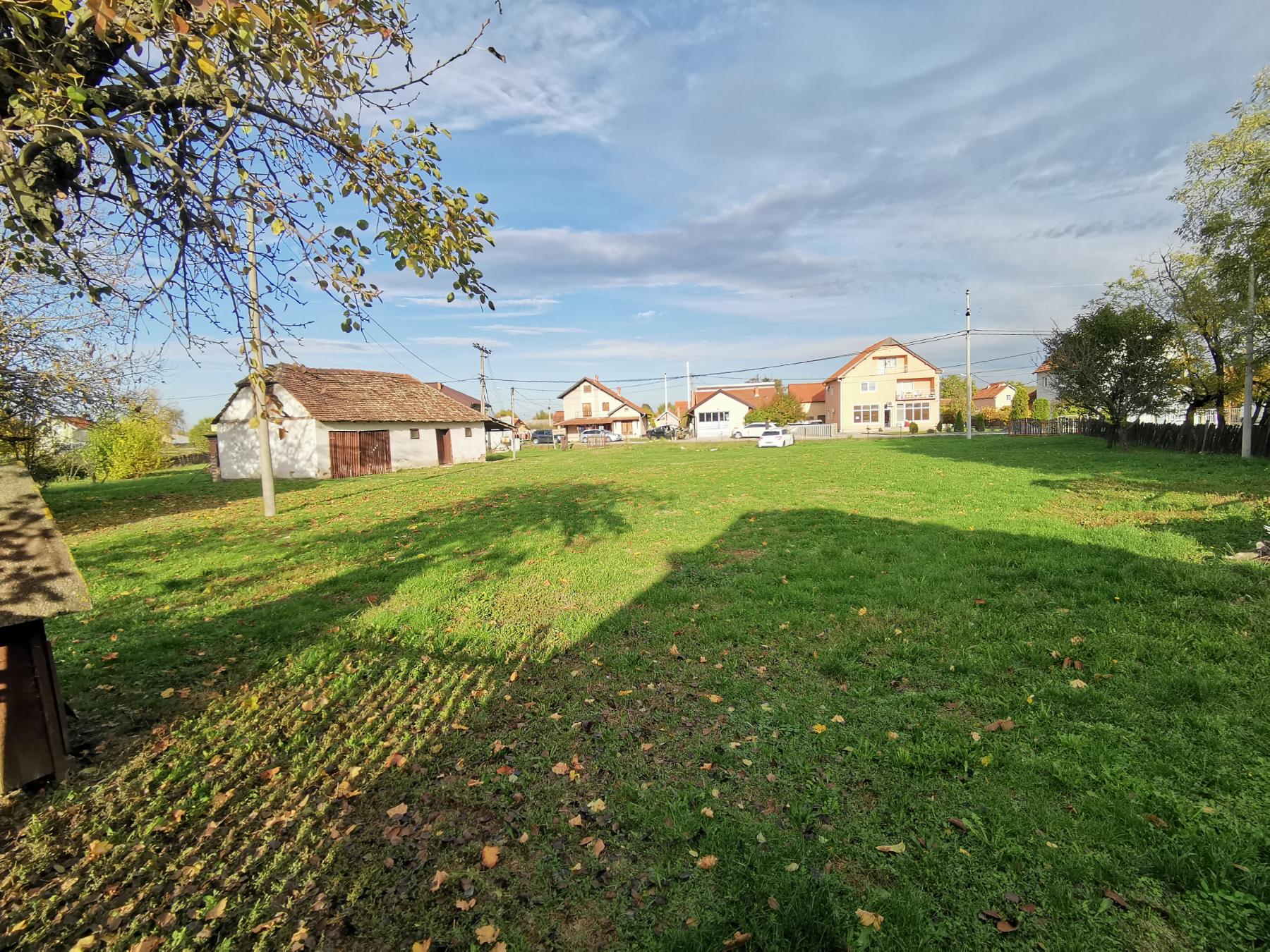 IMG-fcdf6feb8787ec5dd7ce05d35f29b519-V