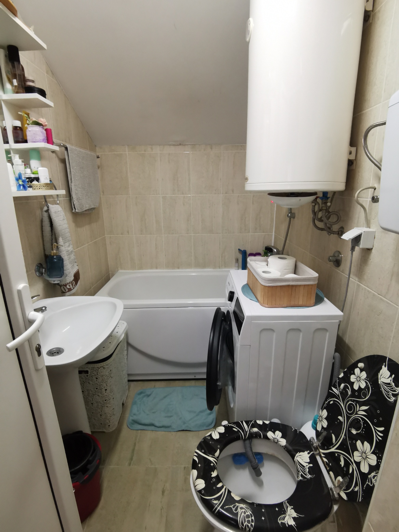 IMG-7957f5433a2cac27dfd17f768bd93514-V