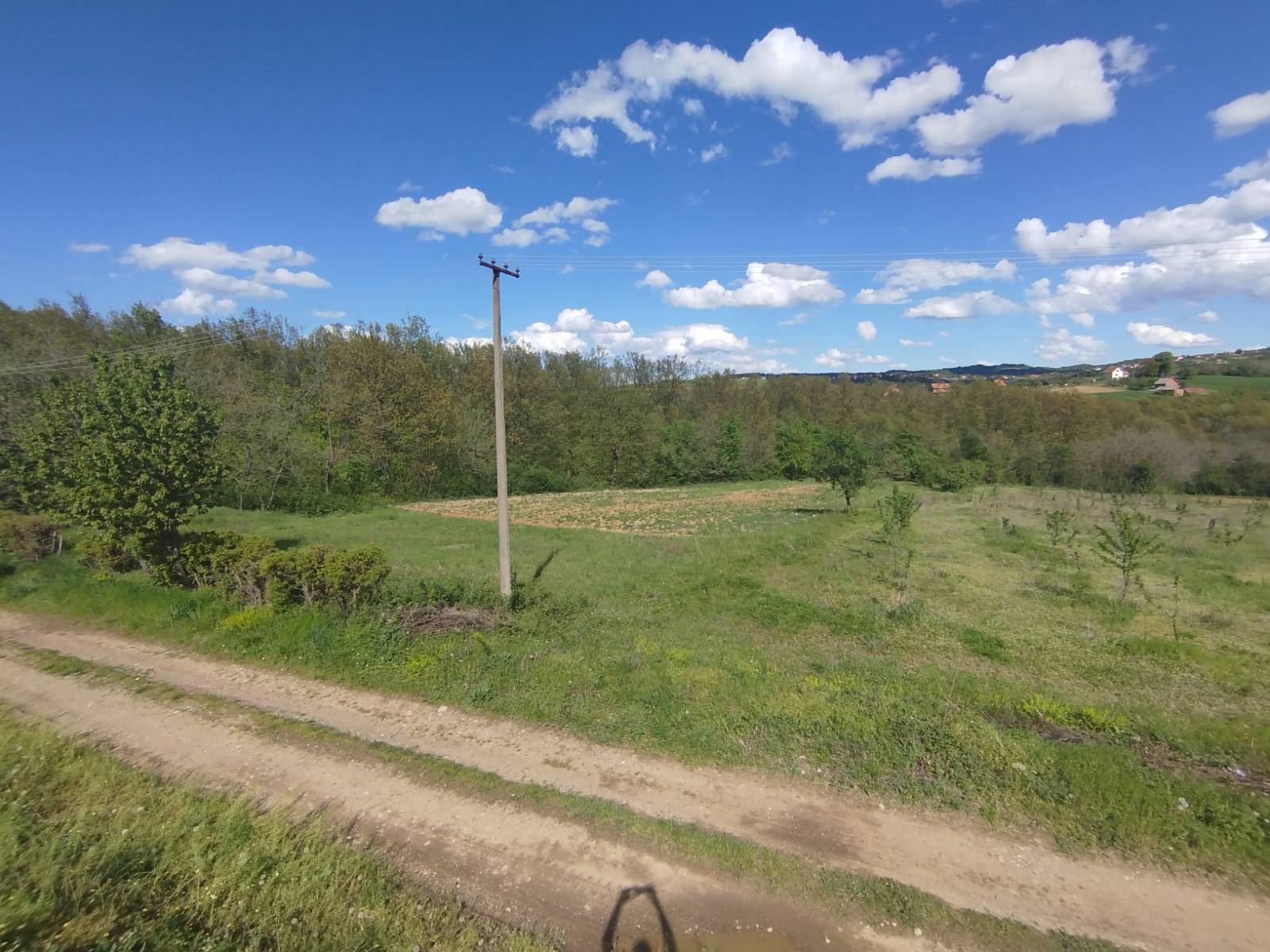 IMG-01220f2bc676899e924d2635a12d6621-V